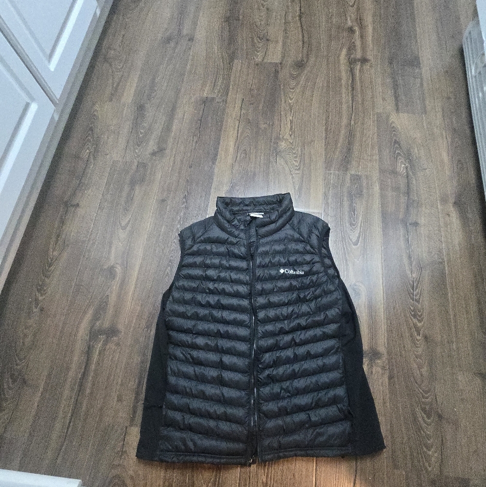 Columbia Charcoal Quilted Vest